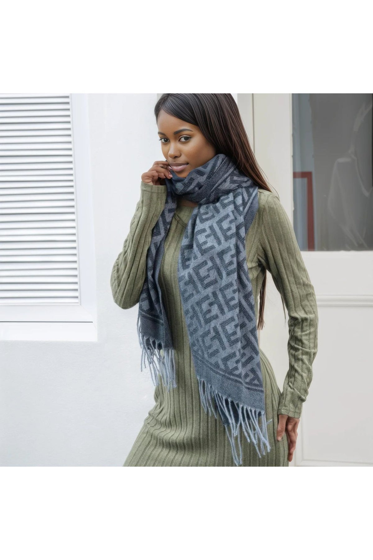 Maze Blanket Tassel Scarf