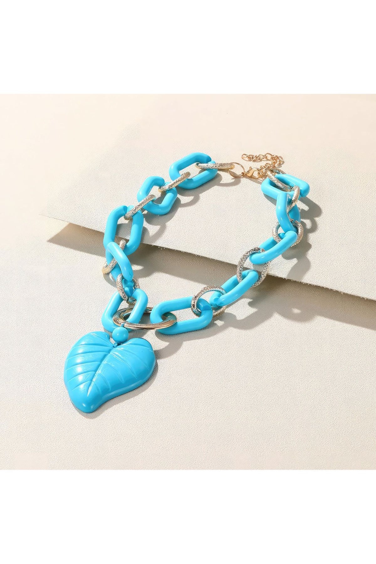 Chunky Color Acrylic Leaf Pendant Necklace